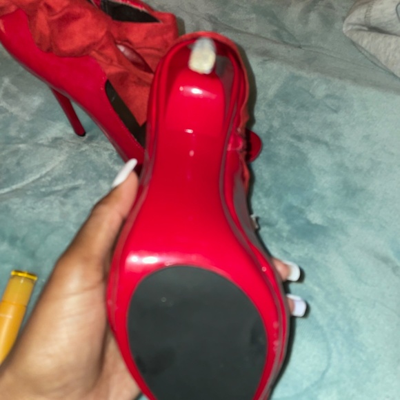 Carlos Santana pumps - Picture 5 of 8